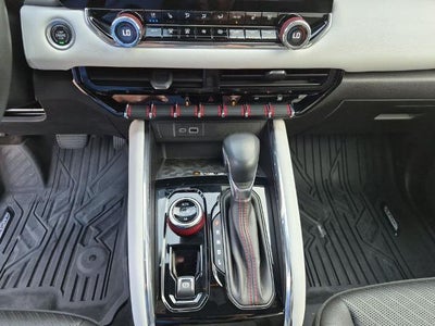 2023 GMC Canyon Crew Cab Short Box 4-Wheel Drive AT4X