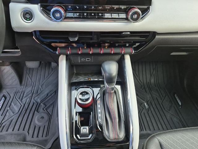 2023 GMC Canyon Crew Cab Short Box 4-Wheel Drive AT4X