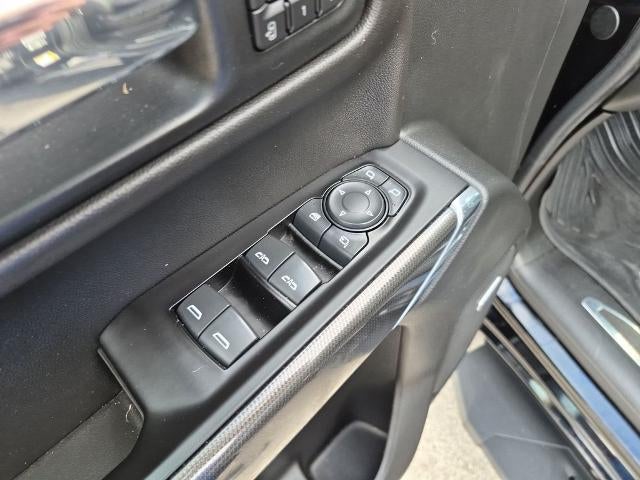 2019 GMC Sierra 1500 Crew Cab Short Box 4-Wheel Drive AT4