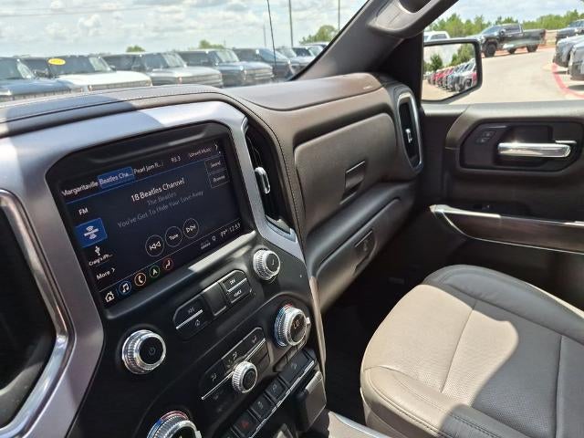 2019 GMC Sierra 1500 Crew Cab Short Box 4-Wheel Drive SLT