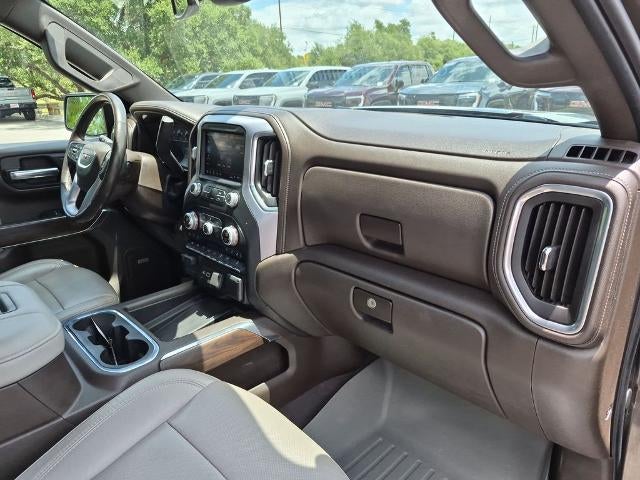 2019 GMC Sierra 1500 Crew Cab Short Box 4-Wheel Drive SLT