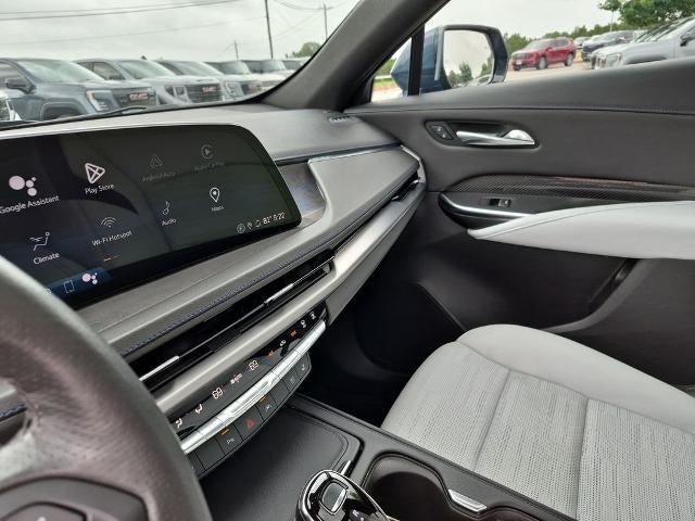 2024 Cadillac XT4 FWD 4dr Sport