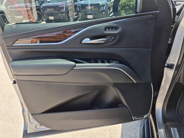 2023 Cadillac Escalade 4WD Premium Luxury