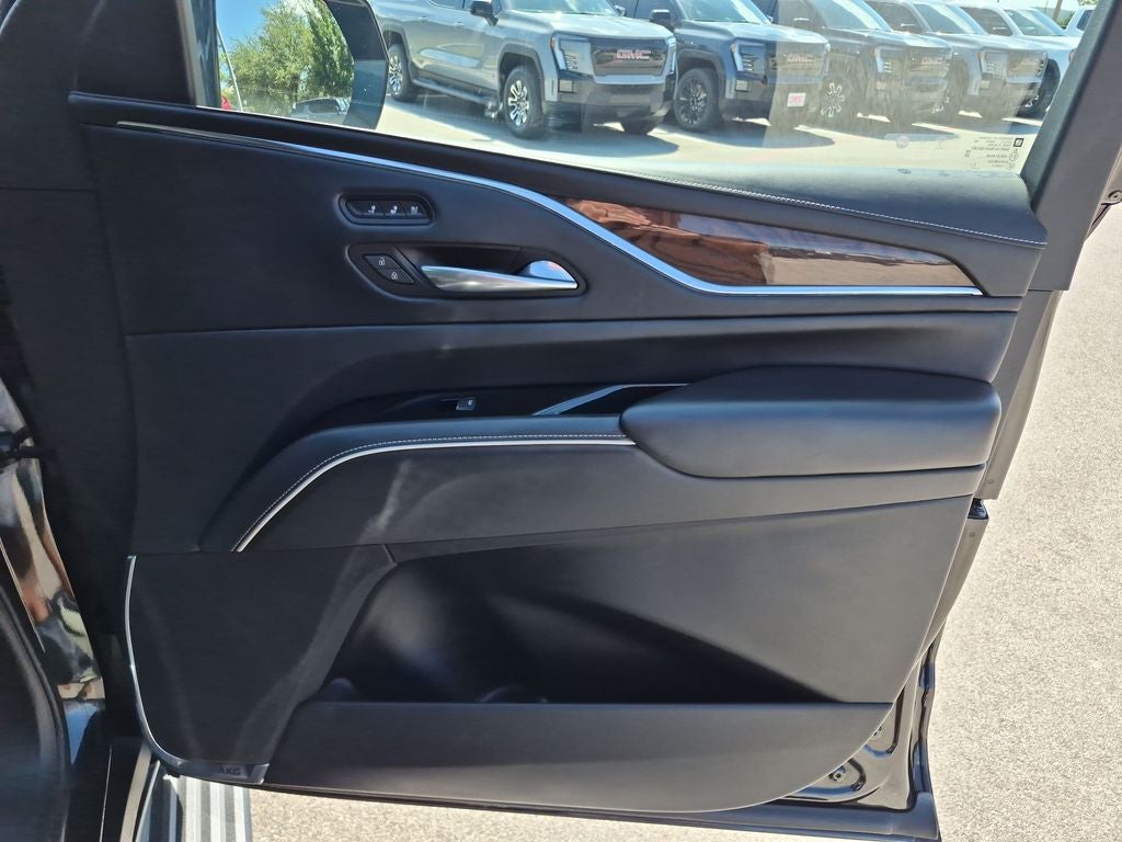 2022 Cadillac Escalade 4WD Premium Luxury Platinum