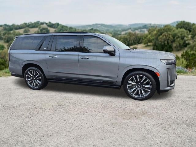 2022 Cadillac Escalade ESV 4WD Sport