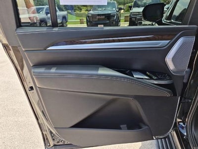 2025 Cadillac Escalade ESV 4WD Sport Platinum
