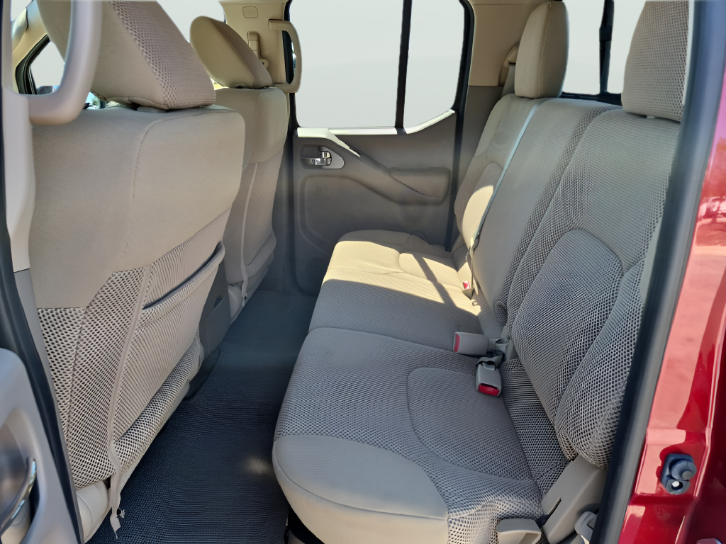 2017 Nissan Frontier SV