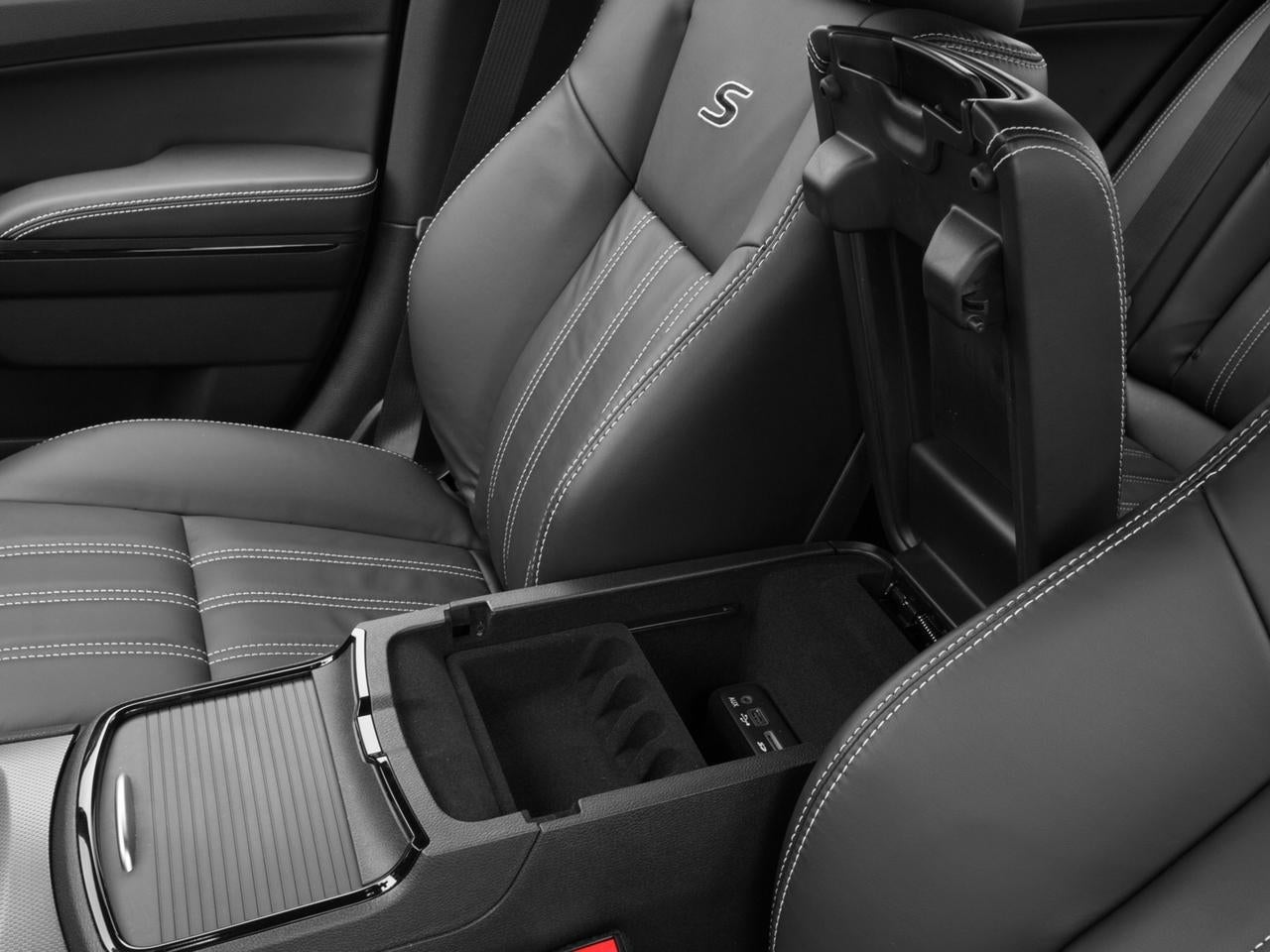 2017 Chrysler 300 300S AWD