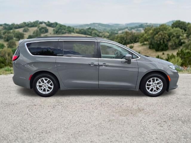 2022 Chrysler Pacifica Touring L FWD
