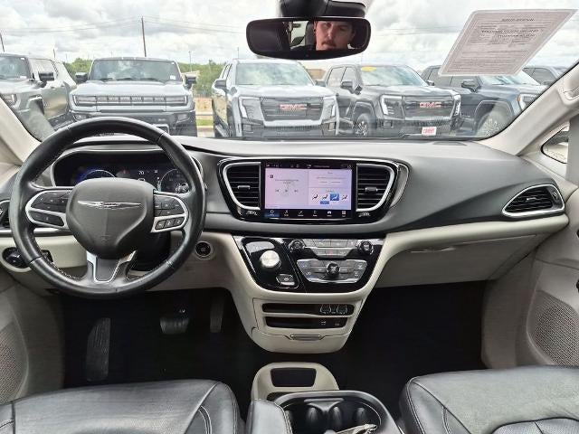 2022 Chrysler Pacifica Touring L FWD