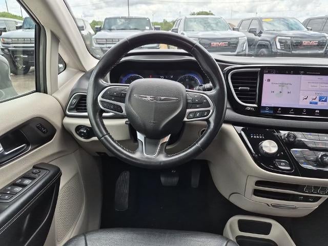 2022 Chrysler Pacifica Touring L FWD