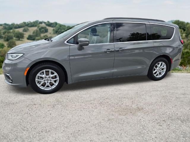 2022 Chrysler Pacifica Touring L FWD