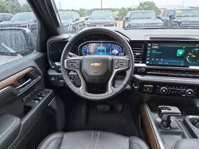 2024 Chevrolet Silverado 1500 Crew Cab Short Box 2-Wheel Drive High Country