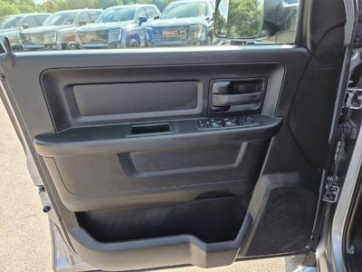2022 RAM 3500 Tradesman 4x4 Crew Cab 6'4" Box