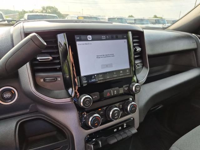 2022 RAM 3500 Tradesman 4x4 Crew Cab 6'4" Box