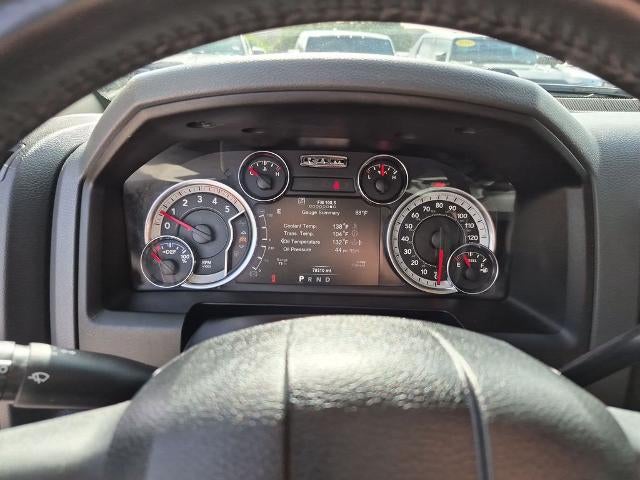 2017 RAM 2500 Big Horn 4x4 Crew Cab 6'4" Box