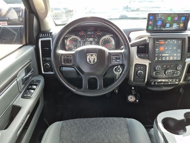 2017 RAM 2500 Big Horn 4x4 Crew Cab 6'4" Box