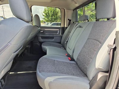 2017 RAM 2500 Big Horn 4x4 Crew Cab 6'4" Box
