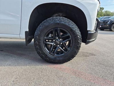 2019 Chevrolet Silverado 1500 Crew Cab Short Box 4-Wheel Drive LT Trail Boss