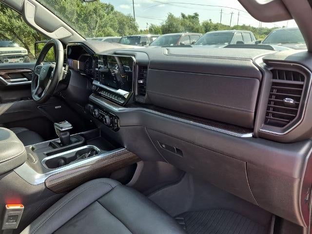2024 Chevrolet Silverado 1500 Crew Cab Short Box 4-Wheel Drive LT Trail Boss