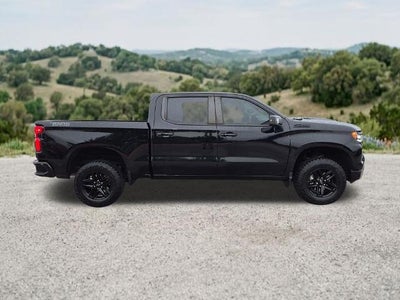 2024 Chevrolet Silverado 1500 Crew Cab Short Box 4-Wheel Drive LT Trail Boss