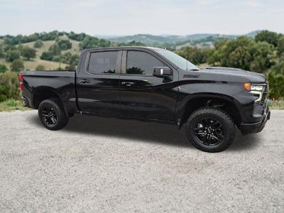 2024 Chevrolet Silverado 1500 Crew Cab Short Box 4-Wheel Drive LT Trail Boss
