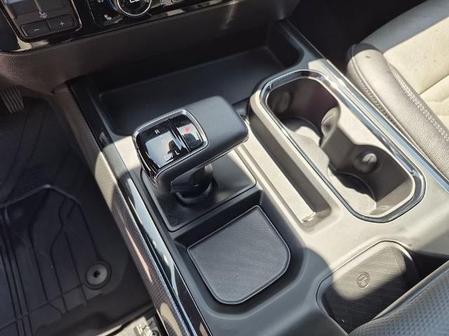 2022 Chevrolet Silverado 1500 Crew Cab Short Box 4-Wheel Drive ZR2