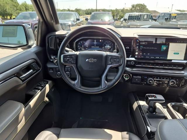 2022 Chevrolet Silverado 1500 Crew Cab Short Box 4-Wheel Drive ZR2