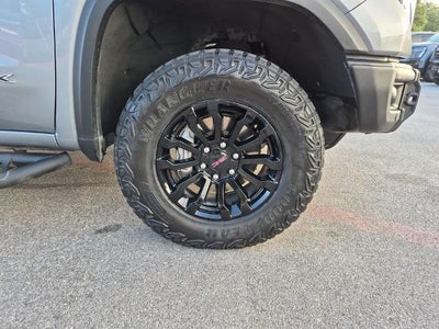 2023 GMC Sierra 1500 Crew Cab Short Box 4-Wheel Drive AT4X