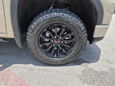 2023 GMC Sierra 1500 Crew Cab Short Box 4-Wheel Drive AT4X
