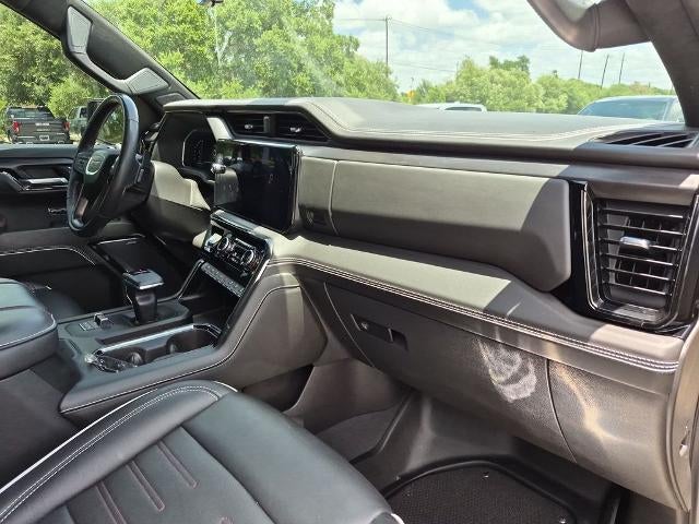 2023 GMC Sierra 1500 Crew Cab Short Box 4-Wheel Drive AT4X
