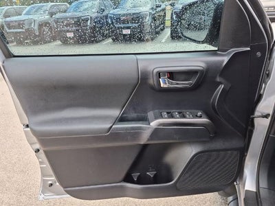 2020 Toyota Tacoma 4WD 4WD TRD Off Road Double Cab 6' Bed V6 AT (Natl)