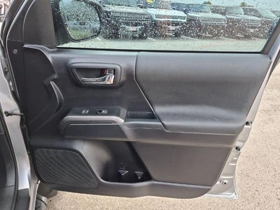 2020 Toyota Tacoma 4WD 4WD TRD Off Road Double Cab 6' Bed V6 AT (Natl)
