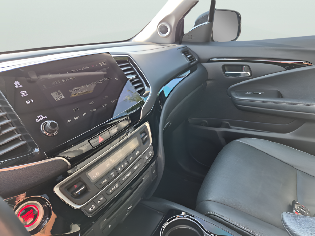 2022 Honda Pilot Touring 8 Passenger