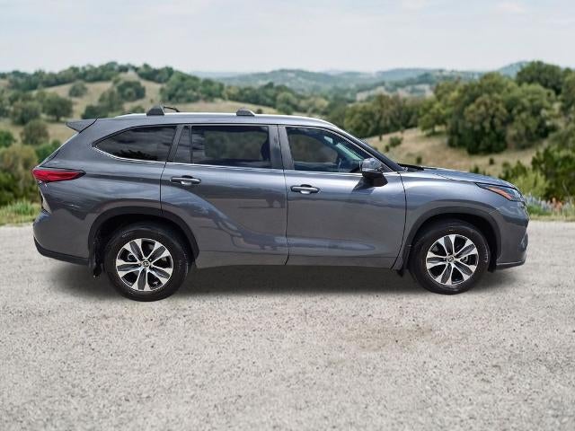 2023 Toyota Highlander XLE AWD (Natl)