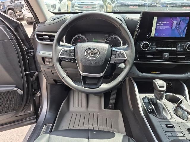 2023 Toyota Highlander XLE AWD (Natl)
