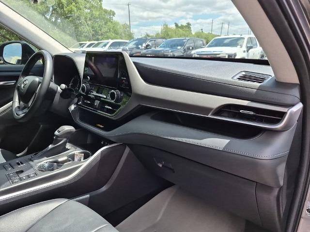 2023 Toyota Highlander XLE AWD (Natl)