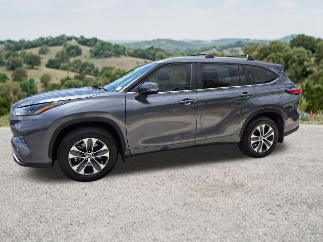 2023 Toyota Highlander XLE AWD (Natl)