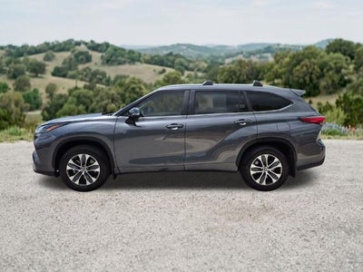 2023 Toyota Highlander XLE AWD (Natl)