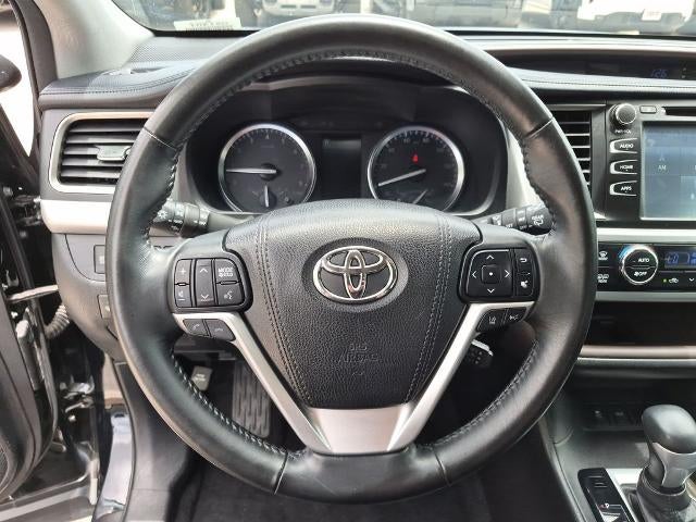 2017 Toyota Highlander XLE V6 FWD (Natl)