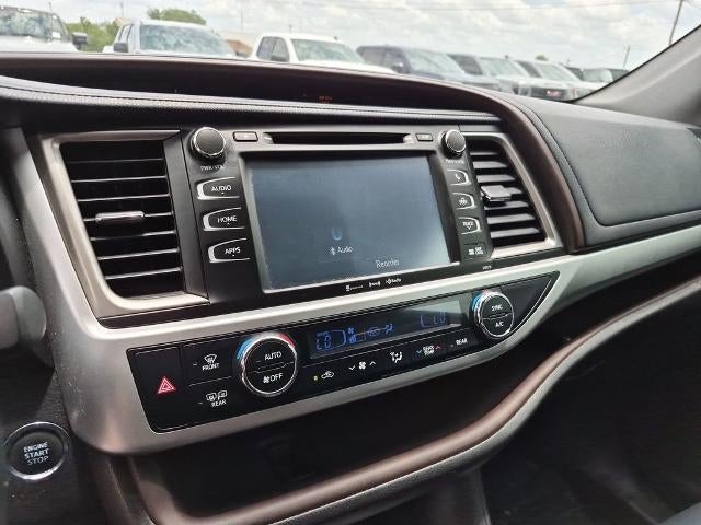 2017 Toyota Highlander XLE V6 FWD (Natl)