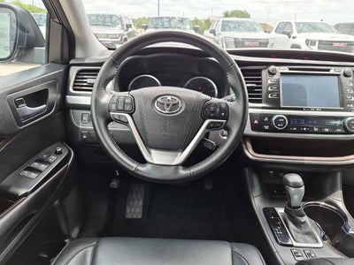 2017 Toyota Highlander XLE V6 FWD (Natl)