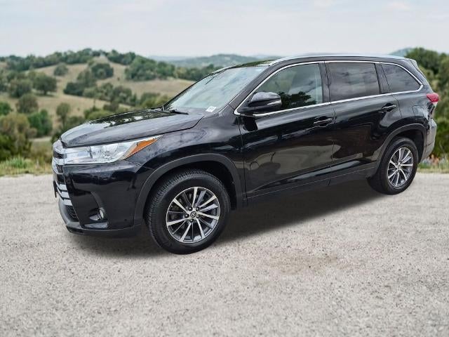 2017 Toyota Highlander XLE V6 FWD (Natl)