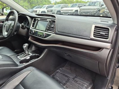 2017 Toyota Highlander XLE V6 FWD (Natl)