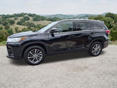 2017 Toyota Highlander XLE V6 FWD (Natl)