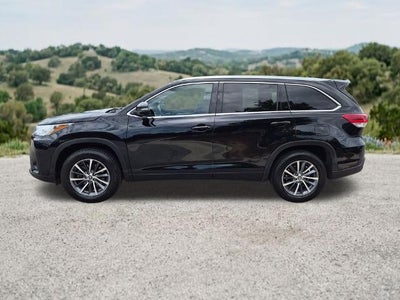 2017 Toyota Highlander XLE V6 FWD (Natl)