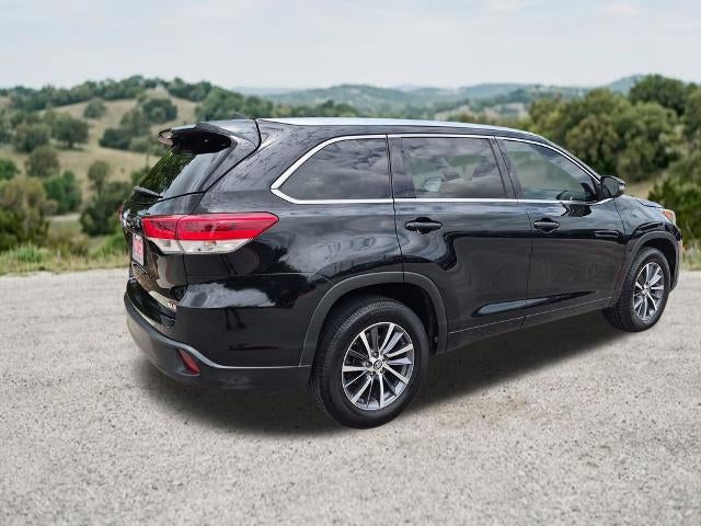 2017 Toyota Highlander XLE V6 FWD (Natl)