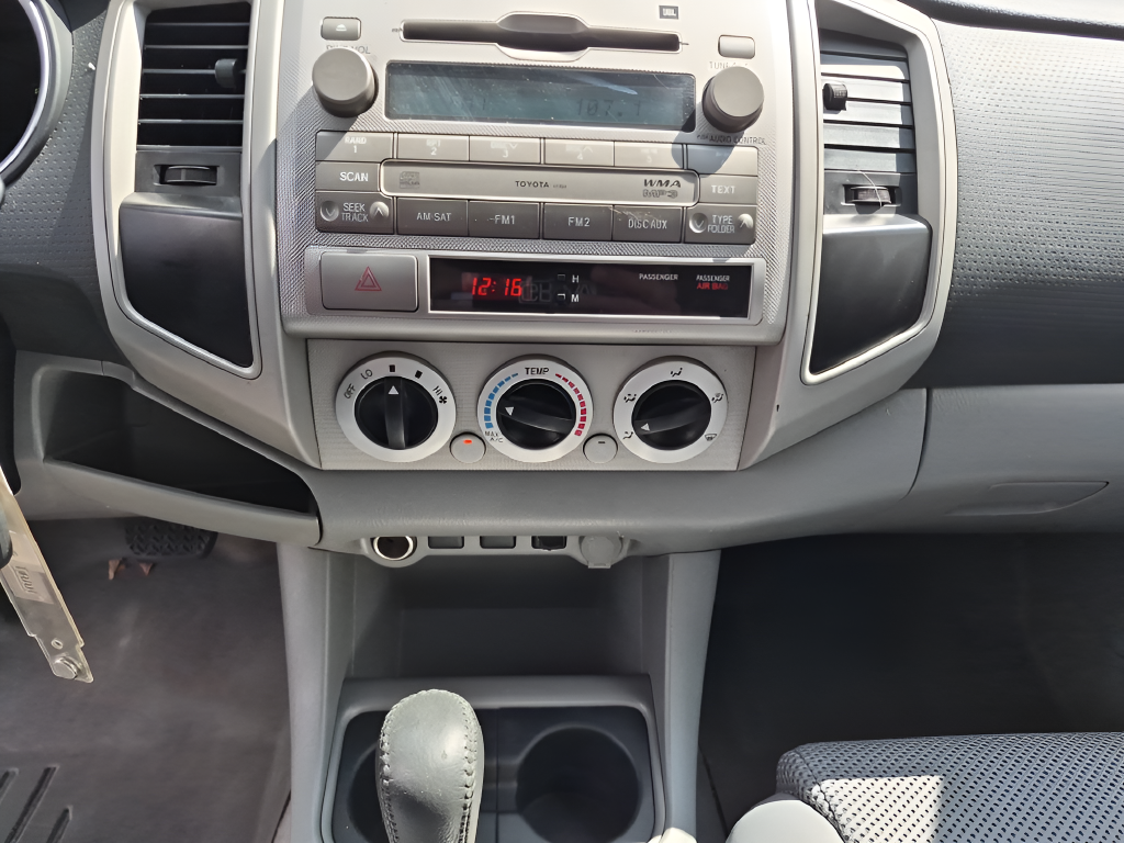 2011 Toyota Tacoma PreRunner V6