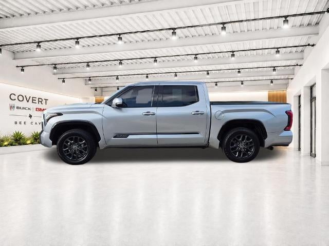 2022 Toyota Tundra 4WD 4WD Platinum CrewMax 5.5' Bed (Natl)