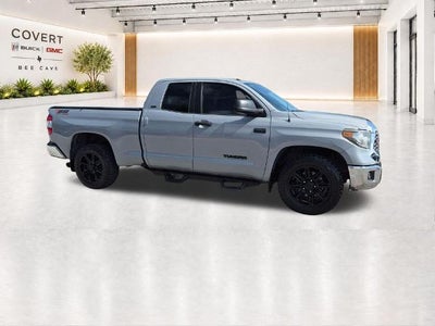 2019 Toyota Tundra 2WD 2WD SR5 Double Cab 6.5' Bed 5.7L (Natl)